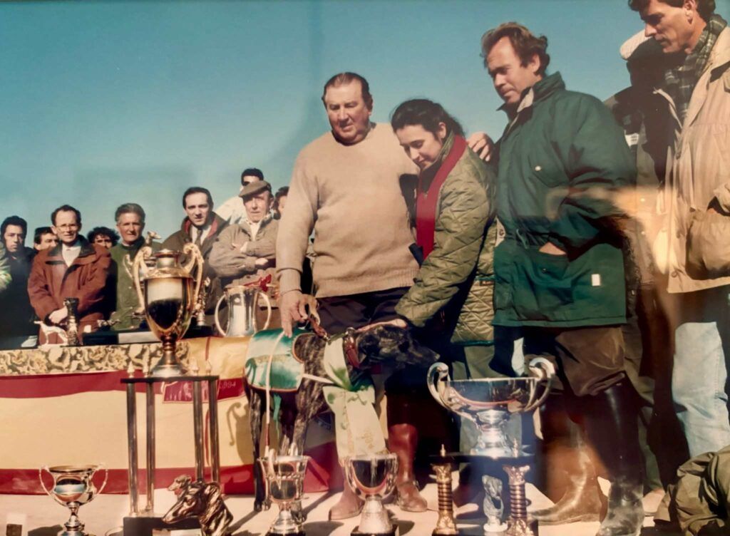 Imagen de la Imagen de la entrega de trofeos de Turbo, Subcampeón de España.